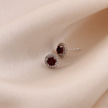 Cargar imagen en el visor de la galería, Aretes Avel con Spinel