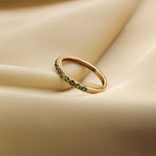 Cargar imagen en el visor de la galería, Anillo Natalie con Peridot