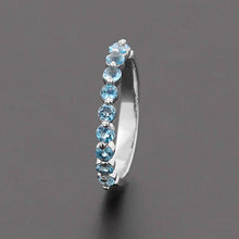 Cargar imagen en el visor de la galería, Anillo Banda de Topacio Swiss Blue