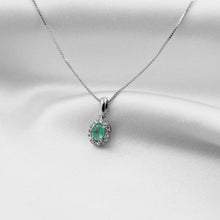 Cargar imagen en el visor de la galería, Dije Especial Esmeralda