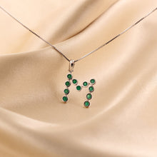 Cargar imagen en el visor de la galería, Dije Letra M Verde