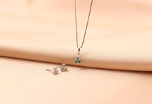 Cargar imagen en el visor de la galería, Aretes Trinidad