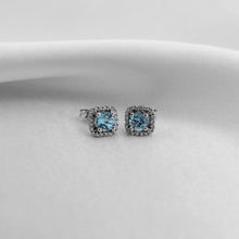 Cargar imagen en el visor de la galería, Aretes Square Topacio Swiss Blue