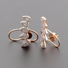 Cargar imagen en el visor de la galería, Aretes Arco de Diamantes