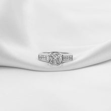 Cargar imagen en el visor de la galería, Anillo Zareen