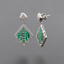 Cargar imagen en el visor de la galería, Aretes Astra