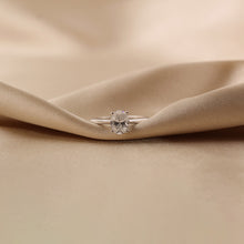 Cargar imagen en el visor de la galería, Anillo Nawal Oro Blanco