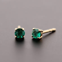 Cargar imagen en el visor de la galería, Topos Zaina 4mm Esmeralda en Oro amarillo