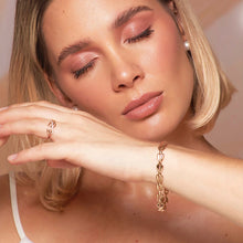 Cargar imagen en el visor de la galería, Pulsera Liris