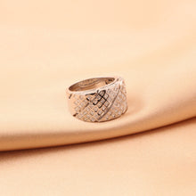 Cargar imagen en el visor de la galería, Anillo Insignia