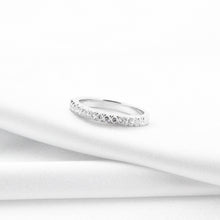 Cargar imagen en el visor de la galería, Argolla Lucia Oro Blanco