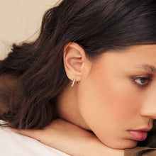 Cargar imagen en el visor de la galería, Aretes Alina