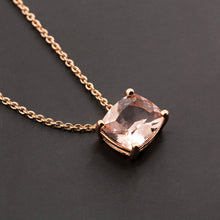 Cargar imagen en el visor de la galería, Dije Morganita Cushion
