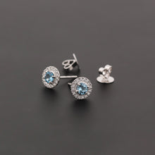 Cargar imagen en el visor de la galería, Aretes Avel - Topacio Azul
