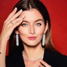 Cargar imagen en el visor de la galería, Aretes Rain Olivia
