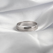 Cargar imagen en el visor de la galería, Argolla 3 franjas Oro Blanco
