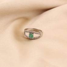 Cargar imagen en el visor de la galería, Anillo Beilor
