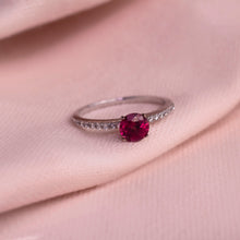 Cargar imagen en el visor de la galería, Anillo Lucy con Turmalina
