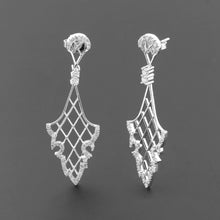 Cargar imagen en el visor de la galería, Aretes Zinnia
