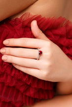 Cargar imagen en el visor de la galería, Anillo Amalia
