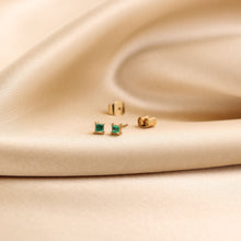 Cargar imagen en el visor de la galería, Aretes Laura
