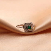 Cargar imagen en el visor de la galería, Anillo Esencia Verde
