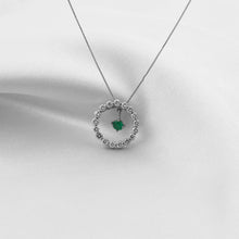 Cargar imagen en el visor de la galería, Infinity Pendant
