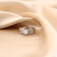 Cargar imagen en el visor de la galería, Anillo Aveline
