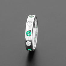 Cargar imagen en el visor de la galería, Argolla Green Drop
